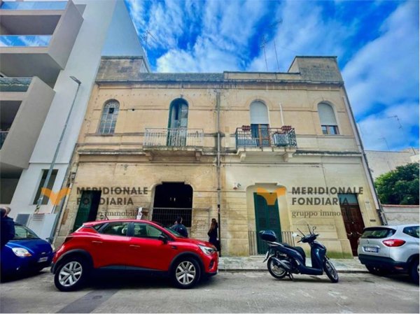 appartamento in vendita a Lecce in zona Leuca
