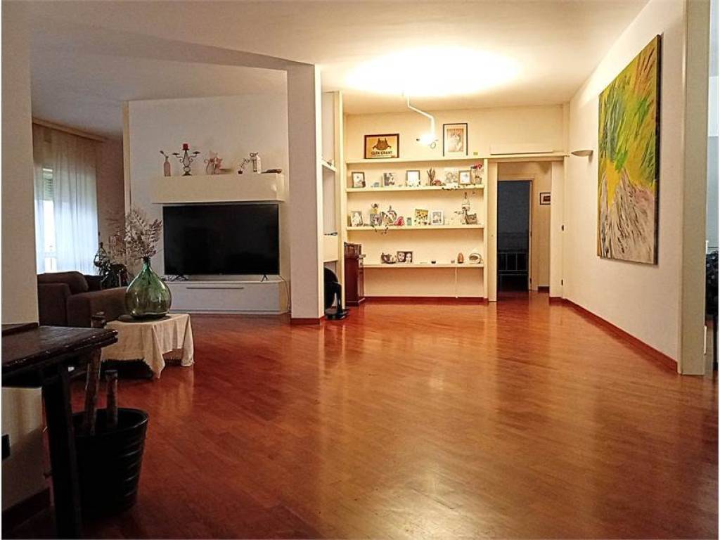 appartamento in vendita a Lecce in zona Partigiani