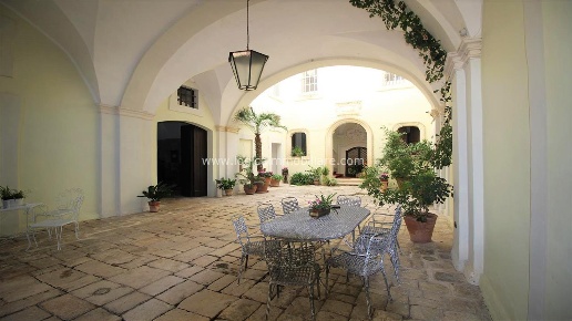 casa indipendente in vendita a Lecce