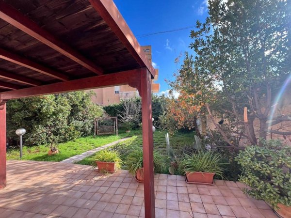 appartamento in vendita a Lecce in zona Leuca