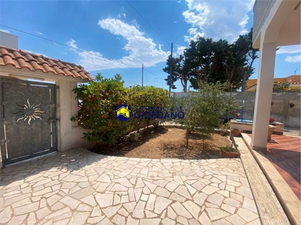 casa indipendente in vendita a Lecce in zona Centro Città