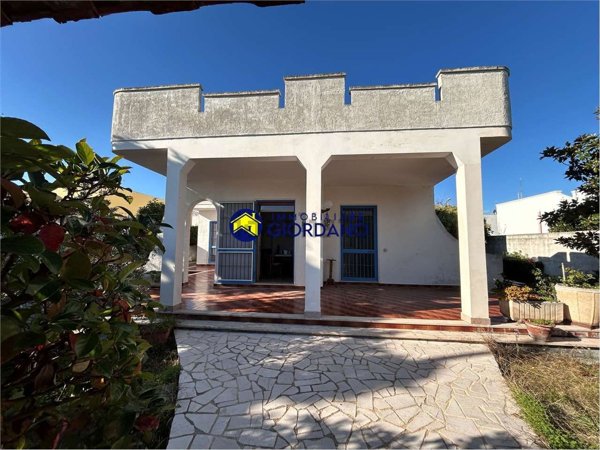 casa indipendente in vendita a Lecce in zona Centro Città