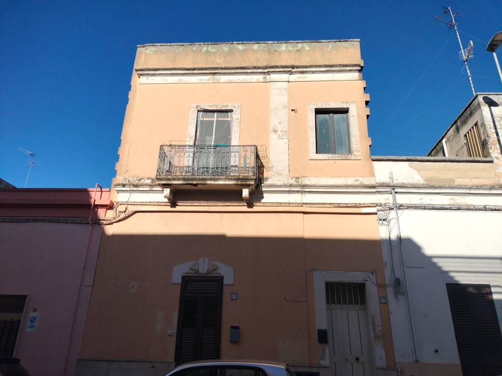 casa indipendente in vendita a Lecce in zona Leuca
