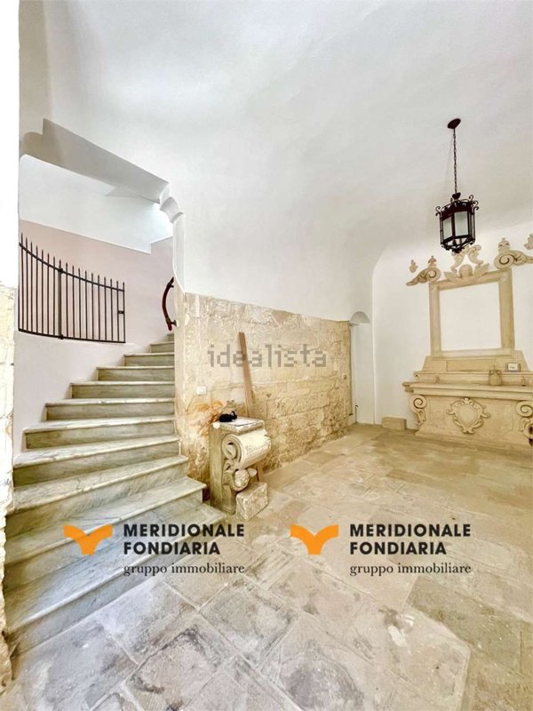 casa indipendente in vendita a Lecce in zona Centro Città