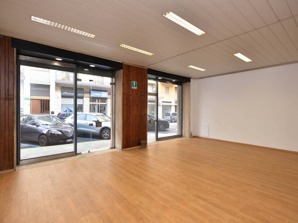 negozio in vendita a Lecce in zona Mazzini