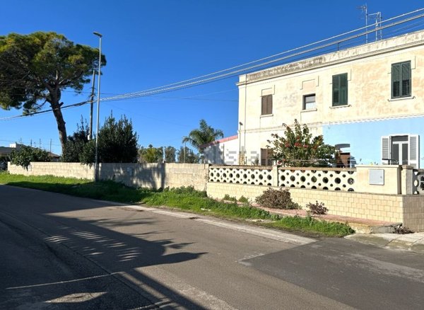 casa indipendente in vendita a Lecce in zona Frigole