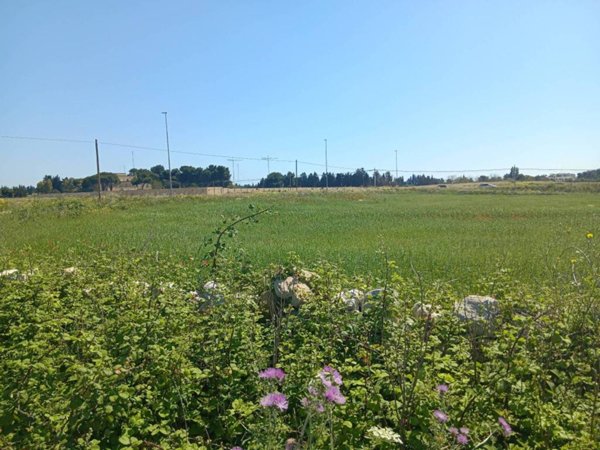 terreno agricolo in vendita a Lecce in zona Partigiani