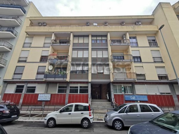 ufficio in vendita a Lecce in zona Ferrovia