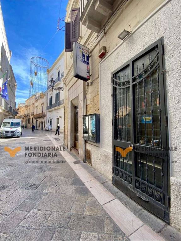 negozio in vendita a Lecce in zona Centro Città