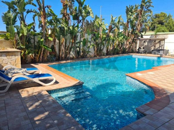 casa indipendente in vendita a Lecce