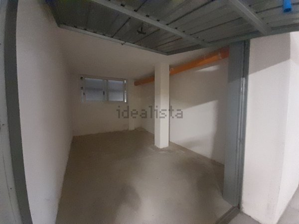 locale di sgombero in vendita a Lecce