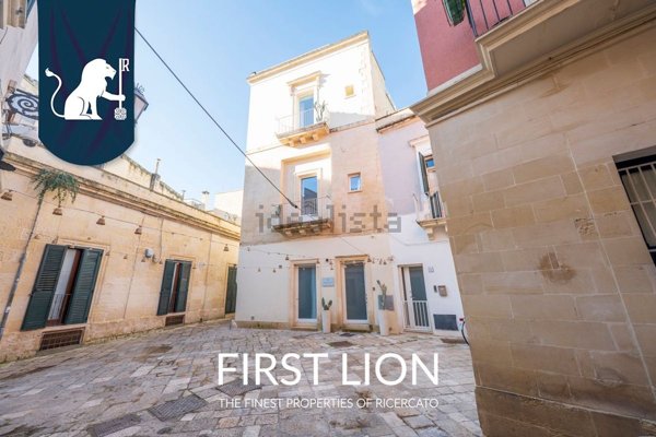 casa indipendente in vendita a Lecce in zona Centro Città