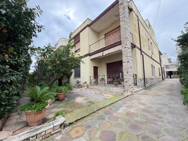 appartamento in vendita a Lecce in zona Rudiae