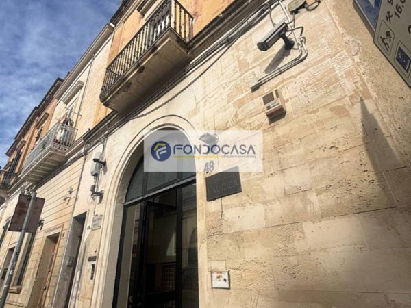casa indipendente in vendita a Lecce in zona Centro Città