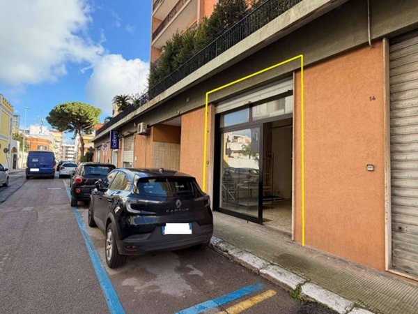 negozio in vendita a Lecce