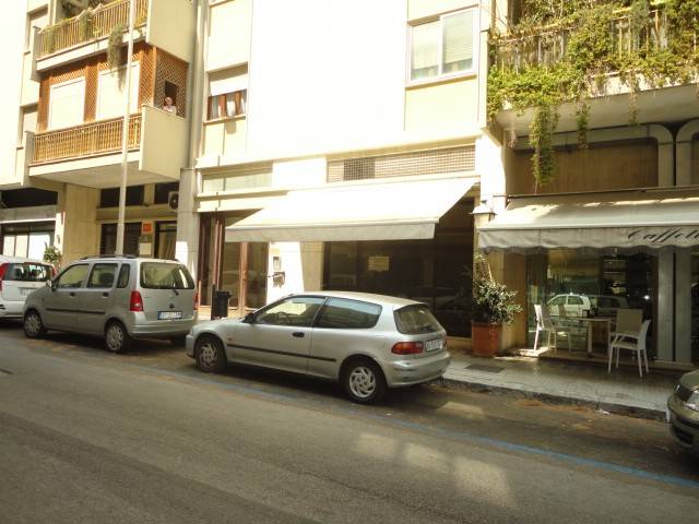 negozio in vendita a Lecce in zona Mazzini