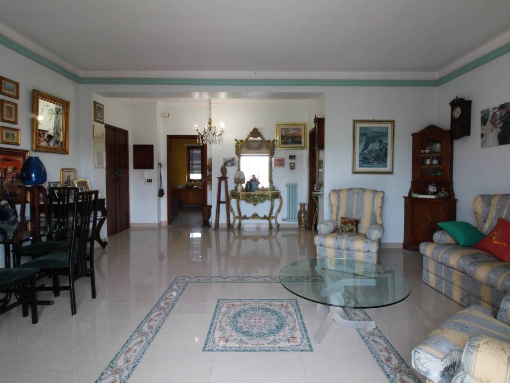 appartamento in vendita a Lecce in zona Borgo Pace