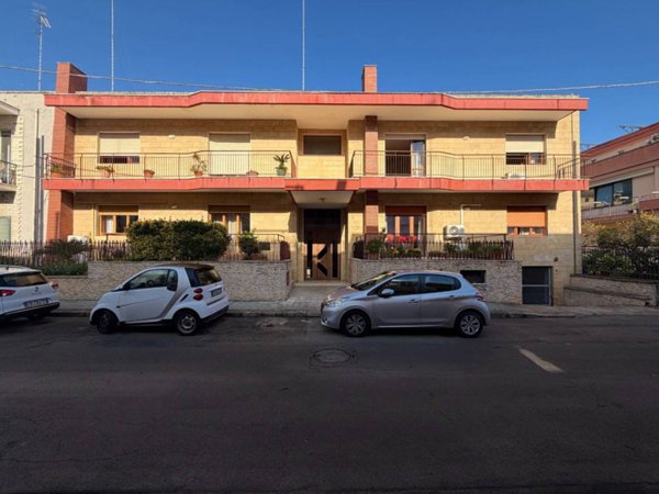appartamento in vendita a Lecce in zona Partigiani