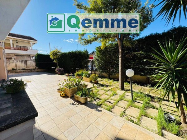 appartamento in vendita a Lecce in zona Rudiae