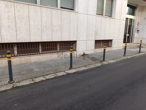 ufficio in vendita a Lecce in zona Mazzini