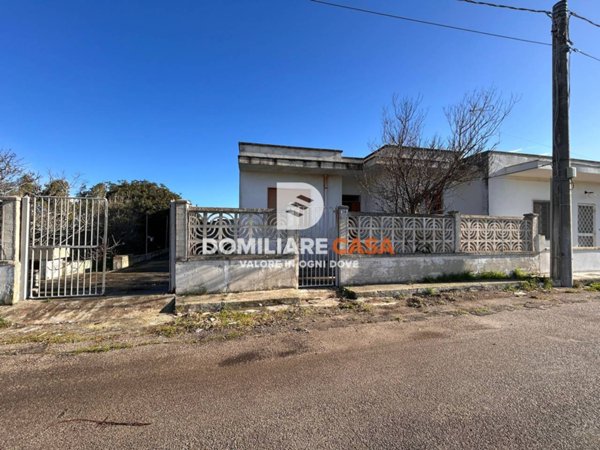 casa indipendente in vendita a Lecce in zona Torre Rinalda