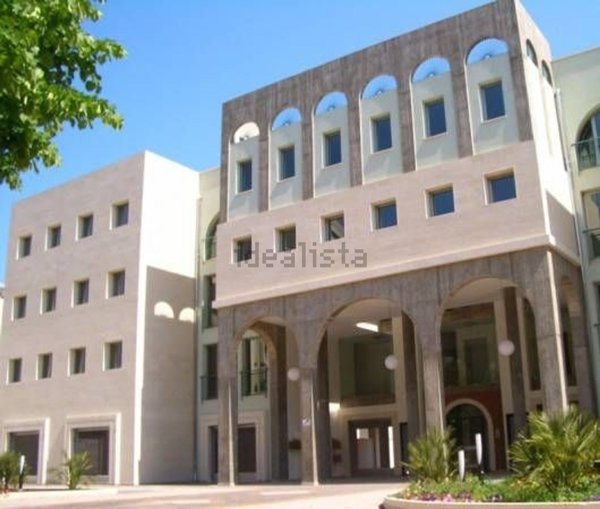 ufficio in vendita a Lecce in zona Centro Città