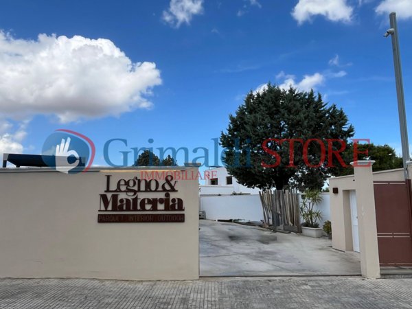 locale di sgombero in vendita a Lecce in zona Centro Città