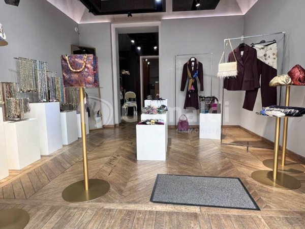 negozio in vendita a Lecce in zona Mazzini