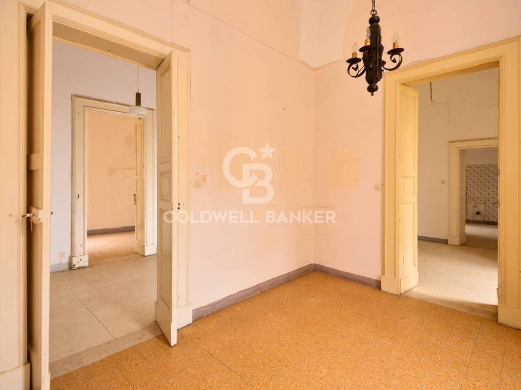 intera palazzina in vendita a Lecce in zona Centro Città