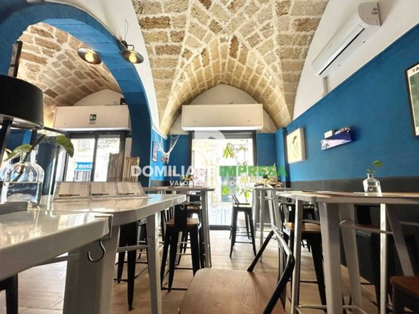 negozio in vendita a Lecce in zona Centro Città