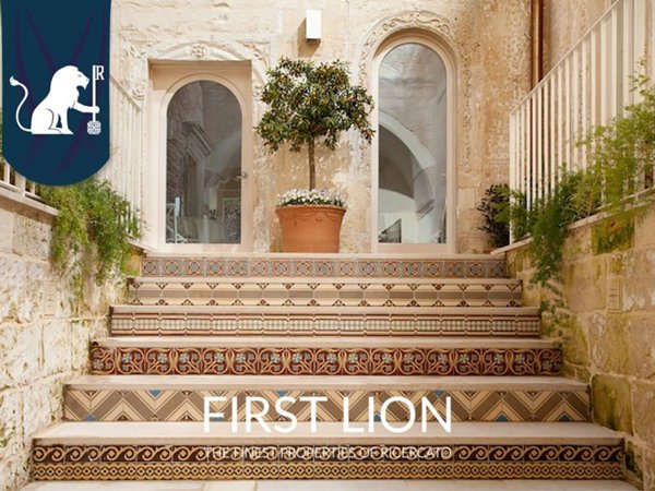 casa indipendente in vendita a Lecce in zona Centro Città