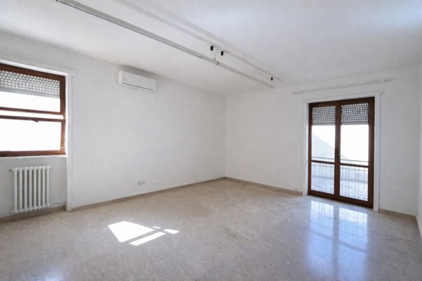casa indipendente in vendita a Lecce in zona Centro Città