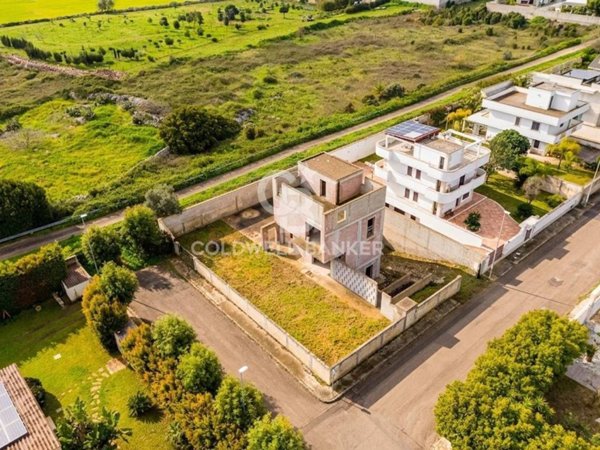 casa indipendente in vendita a Lecce in zona Partigiani