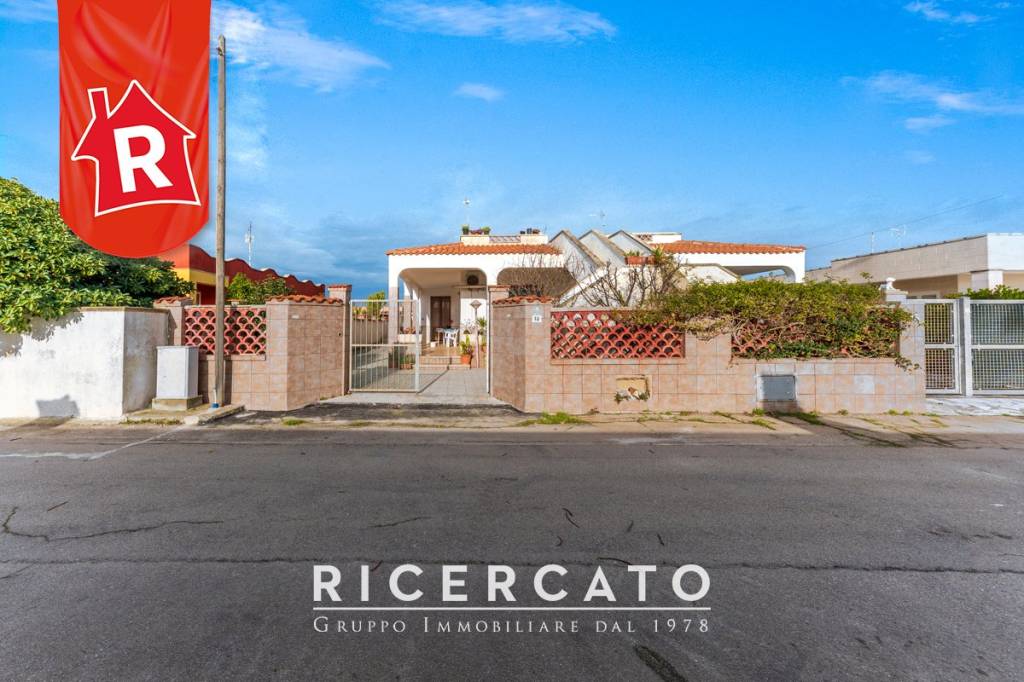 casa indipendente in vendita a Lecce in zona Torre Chianca
