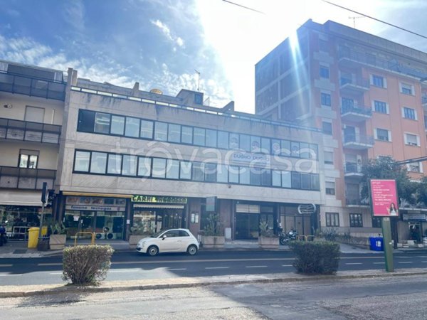 negozio in vendita a Lecce in zona Partigiani
