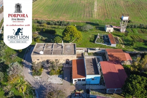 negozio in vendita a Lecce in zona Torre Chianca