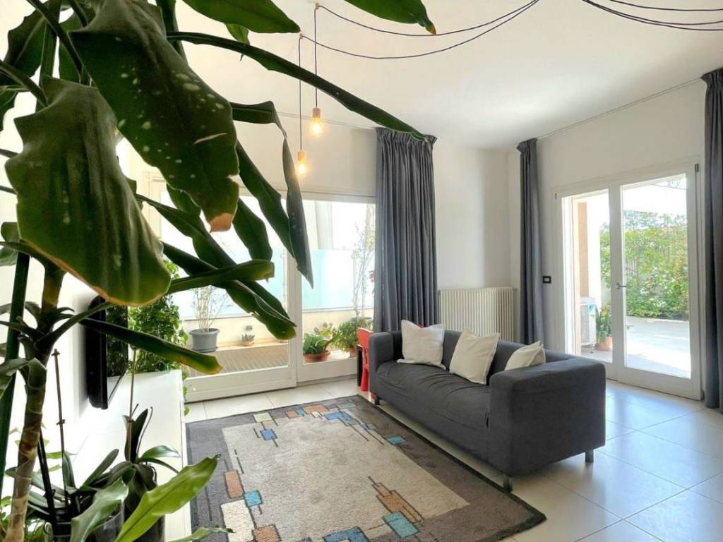 appartamento in vendita a Lecce in zona Partigiani