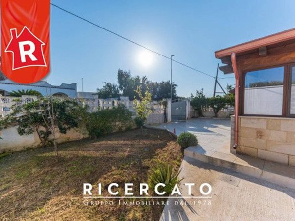 casa indipendente in vendita a Lecce in zona Torre Chianca