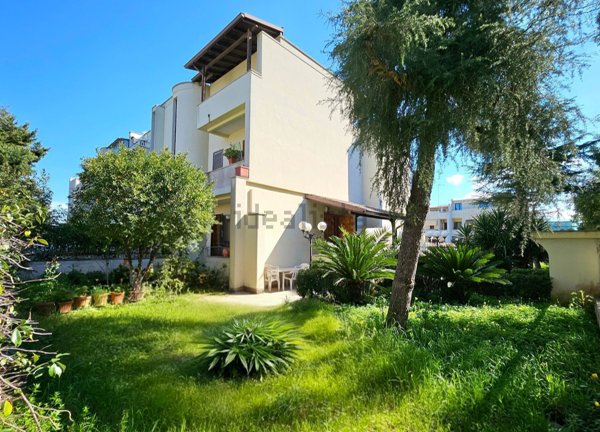 casa indipendente in vendita a Lecce in zona Centro Città