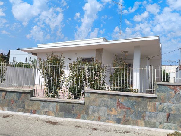 casa indipendente in vendita a Lecce