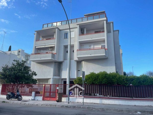 appartamento in vendita a Lecce in zona Partigiani