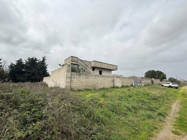 casa indipendente in vendita a Lecce in zona Partigiani