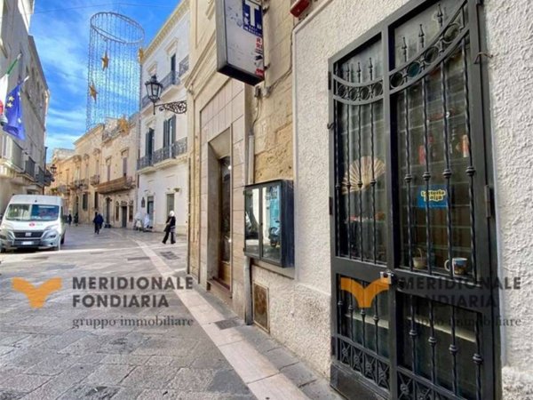 negozio in vendita a Lecce in zona Centro Città
