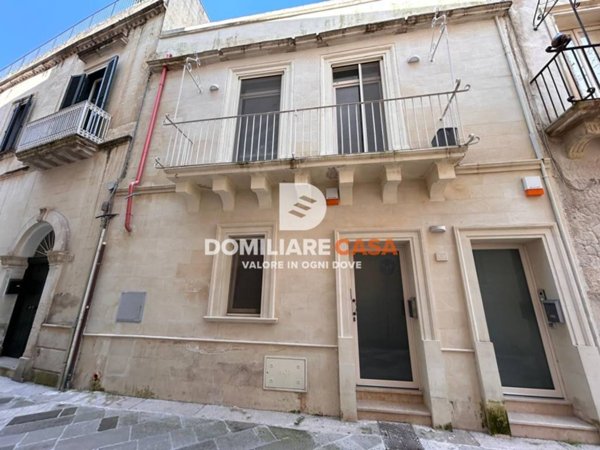 casa indipendente in vendita a Lecce in zona Centro Città