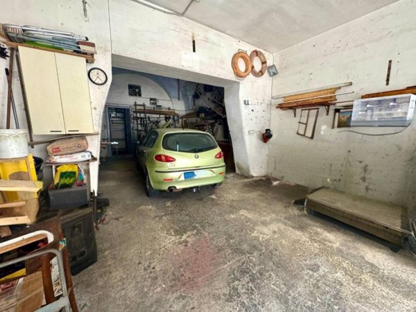 locale di sgombero in vendita a Lecce in zona Santa Rosa