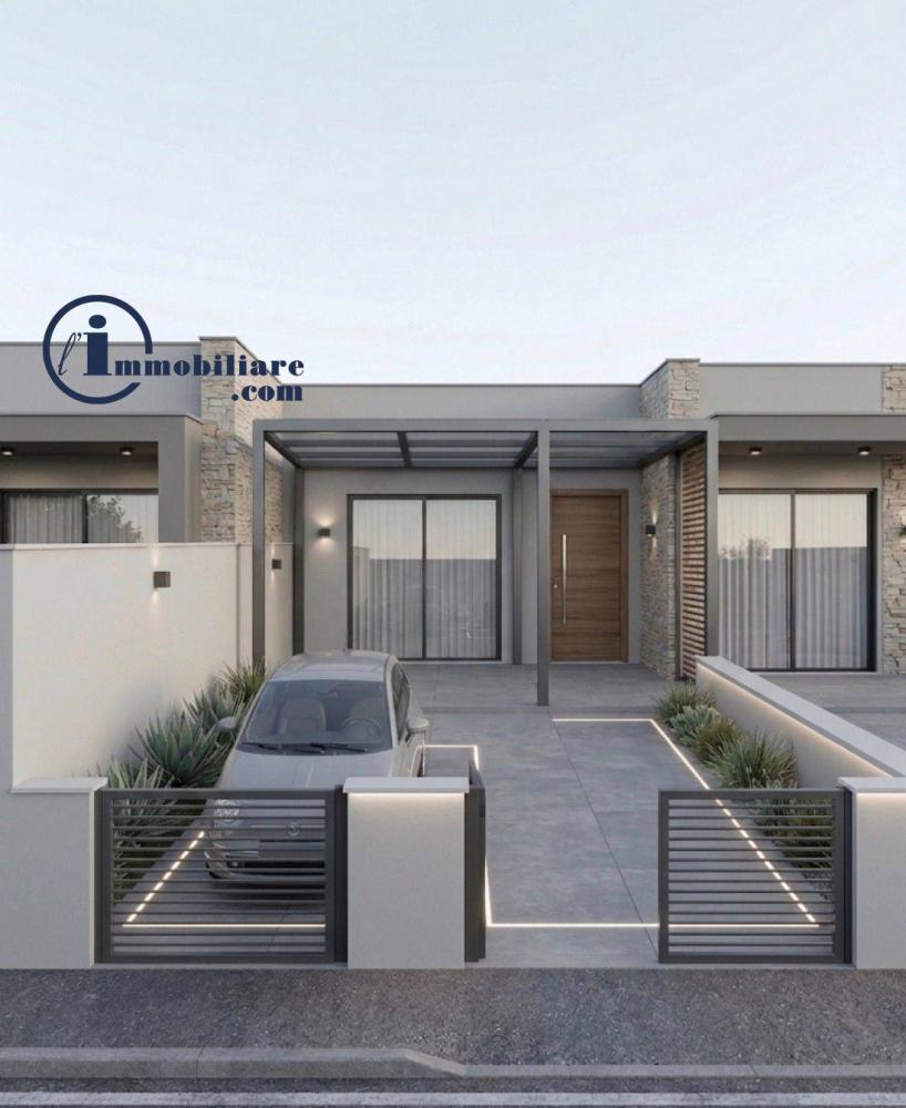 casa indipendente in vendita a Lecce in zona Leuca