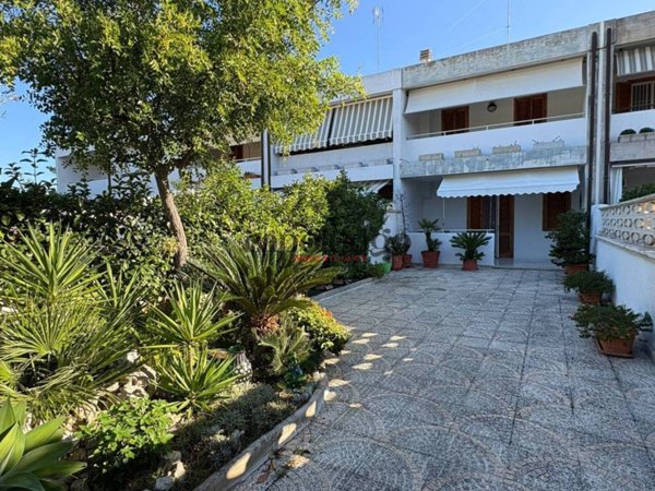 casa indipendente in vendita a Lecce in zona San Cataldo