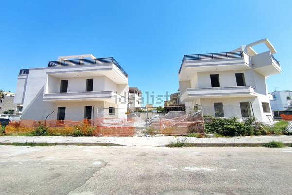 casa indipendente in vendita a Lecce in zona Centro Città