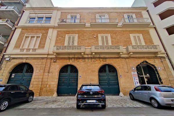 locale commerciale in vendita a Lecce in zona Mazzini