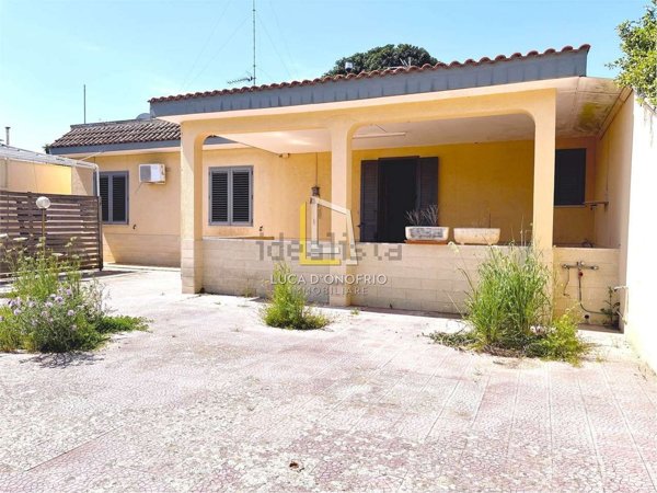 casa indipendente in vendita a Lecce